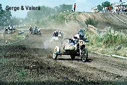moto011.jpg (27319 bytes)